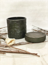 Load image into Gallery viewer, Round Midnight