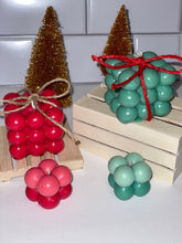 Load image into Gallery viewer, Large Bubble Décor Candle