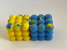 Load image into Gallery viewer, Spotted Large bubble candle