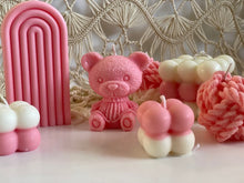 Load image into Gallery viewer, Teddy Bear decor candle