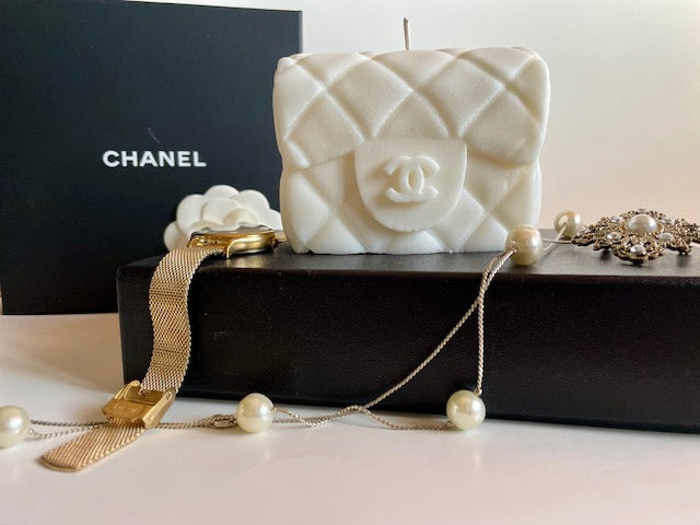 Chanel bag candle  Candles, Chanel bag, Tea light candle